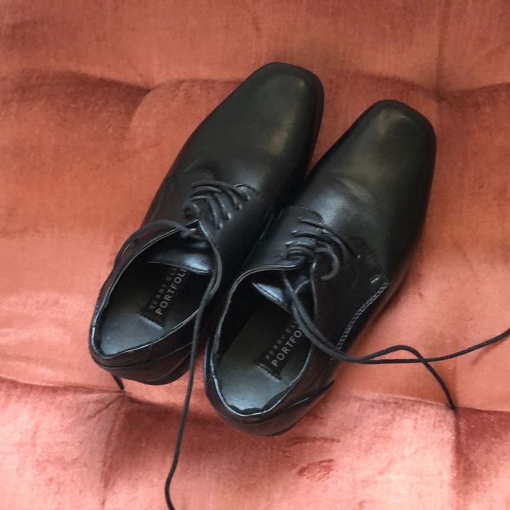 Perry Ellis Portfolio Dress Shoes